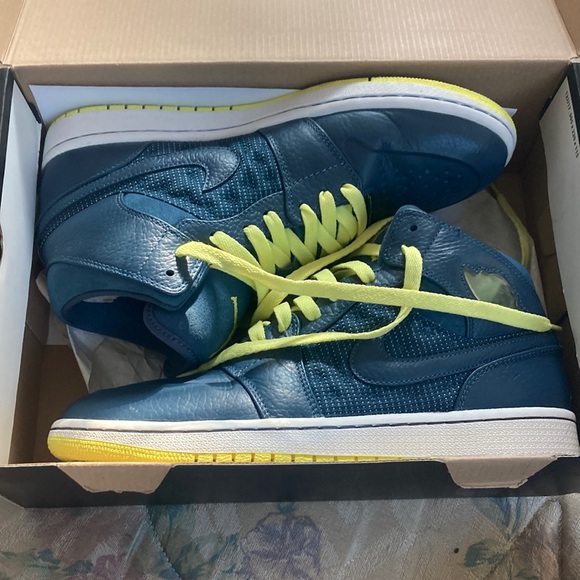 air jordan 1 retro 97 txt squadron blue